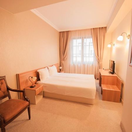 Hotel Central Свиленград Екстериор снимка