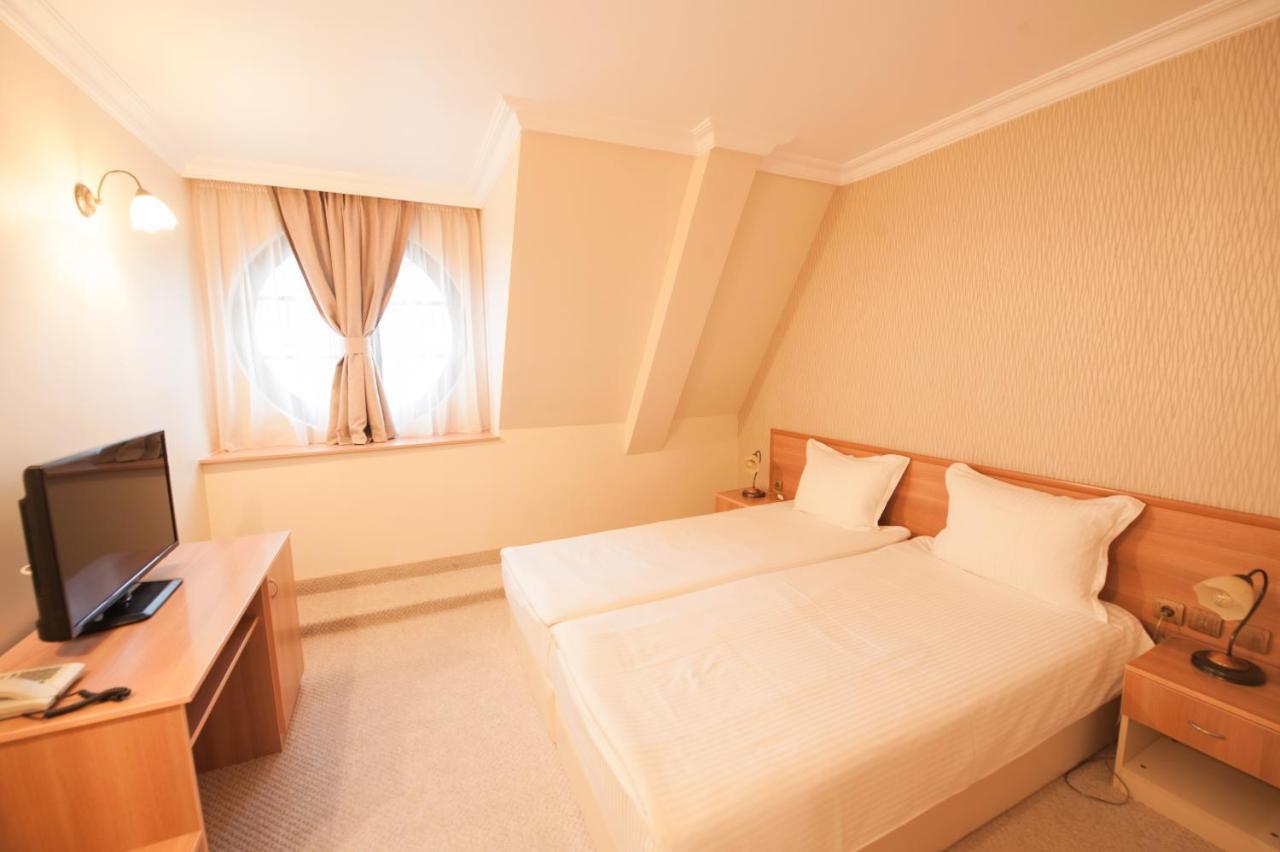 Hotel Central Свиленград Екстериор снимка